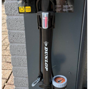 Fietspomp met analoge drukmeter