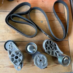 FEBI Multiriemset voor Volvo